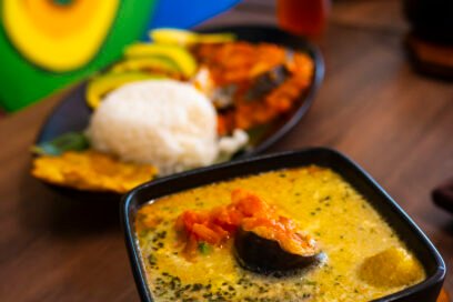 Sancocho de pescado (solo sábado)